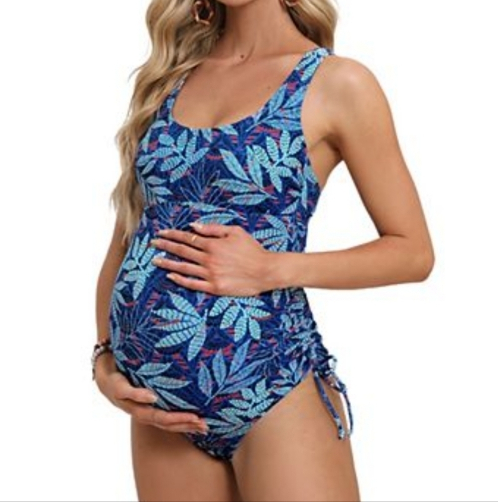 Cupshe Blue Leaf Print Maternity Swimsuit